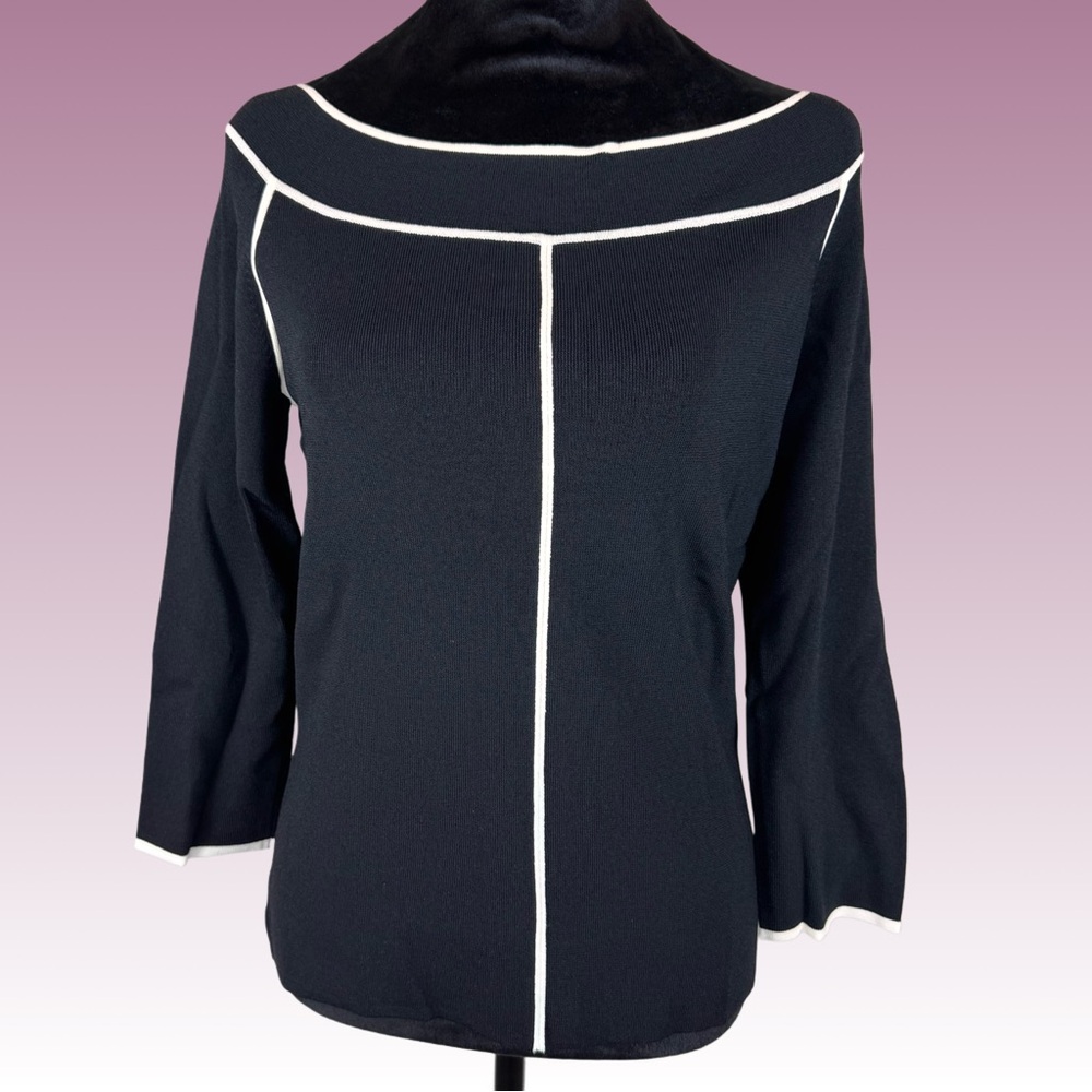 Cable and Gauge Long Sleeve Viscose Blend Boatneck Blouse Black and White Piping